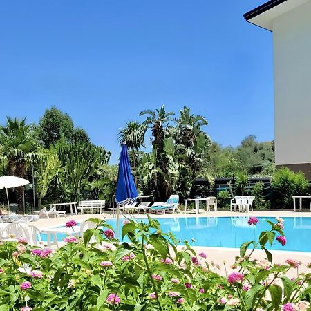 Griseo - Sicily Vista Apartment Калатабиано Екстериор снимка