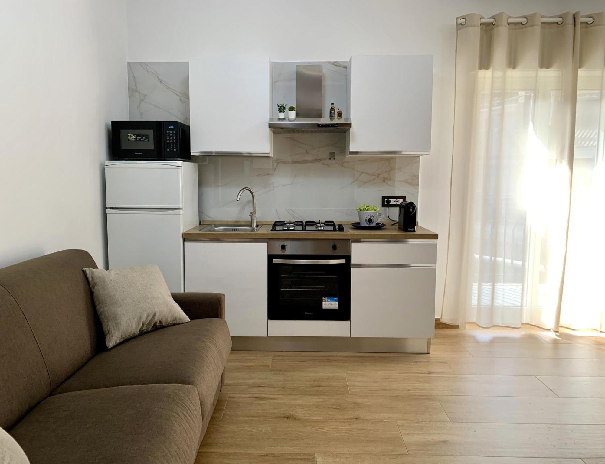 Griseo - Sicily Vista Apartment Калатабиано Екстериор снимка