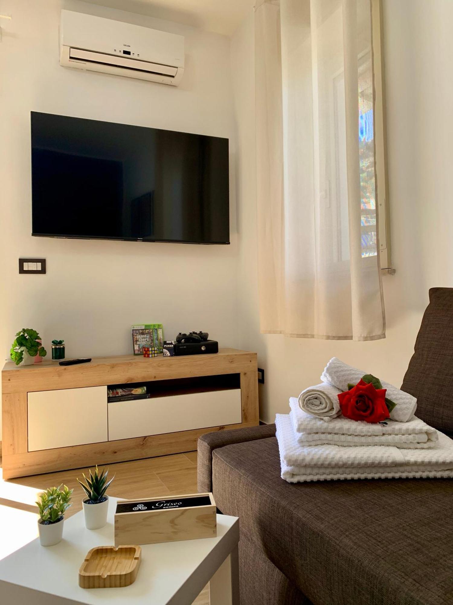 Griseo - Sicily Vista Apartment Калатабиано Екстериор снимка